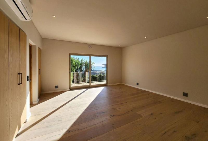 5 Bedroom Property for Sale in Camps Bay Western Cape